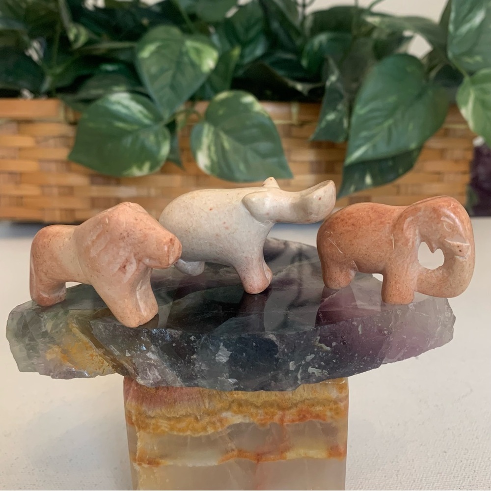 3 Mini Soapstone Carved Wild Animals Zoo Safari Animal Carvings Hippo Lion Trio